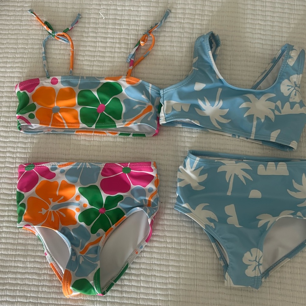 Lot of 2 cotton bikinis size 4
